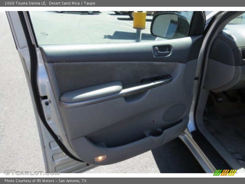 Desert Sand Mica / Taupe 2009 Toyota Sienna LE