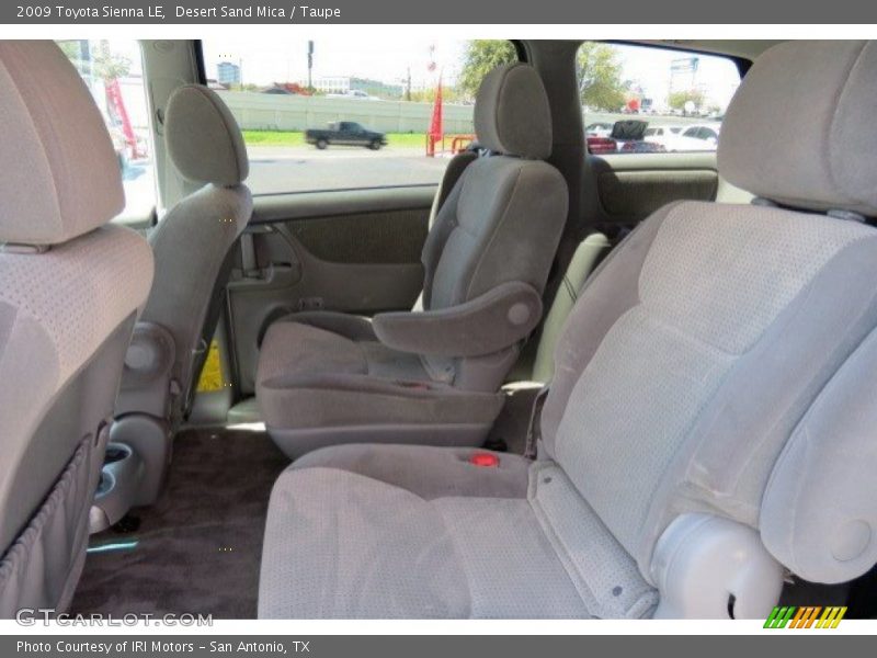 Desert Sand Mica / Taupe 2009 Toyota Sienna LE