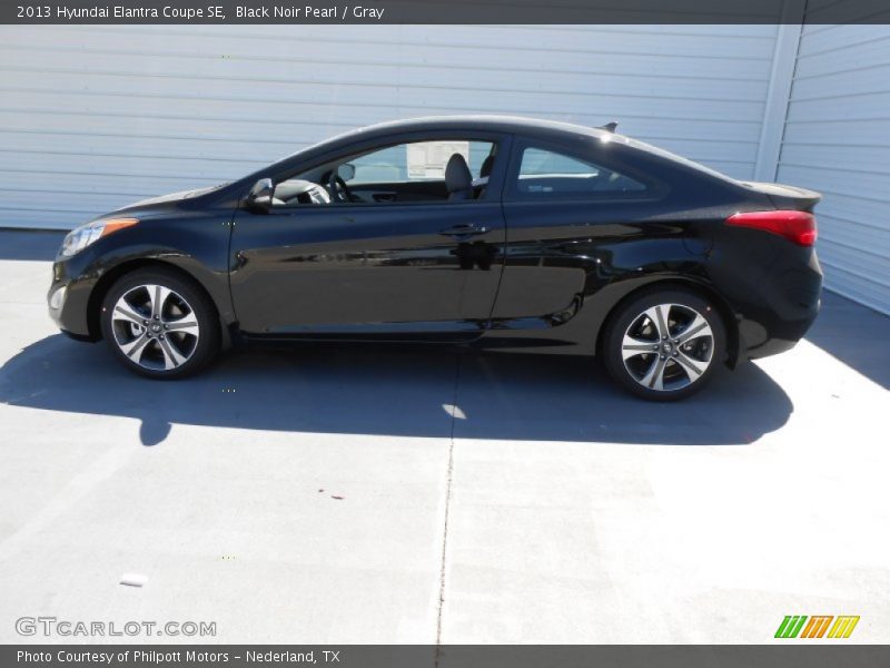 Black Noir Pearl / Gray 2013 Hyundai Elantra Coupe SE