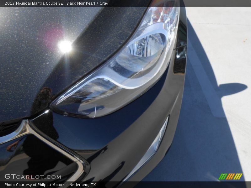 Black Noir Pearl / Gray 2013 Hyundai Elantra Coupe SE