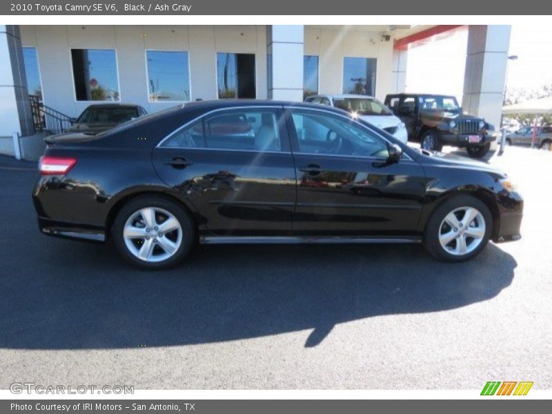 Black / Ash Gray 2010 Toyota Camry SE V6