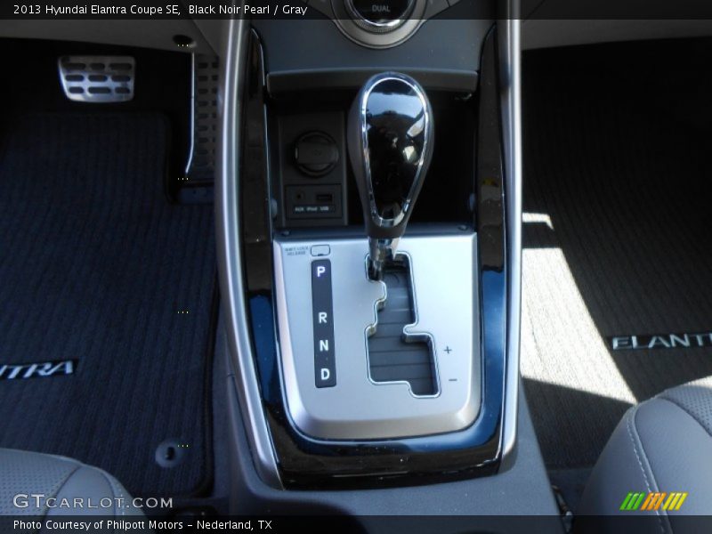 Black Noir Pearl / Gray 2013 Hyundai Elantra Coupe SE