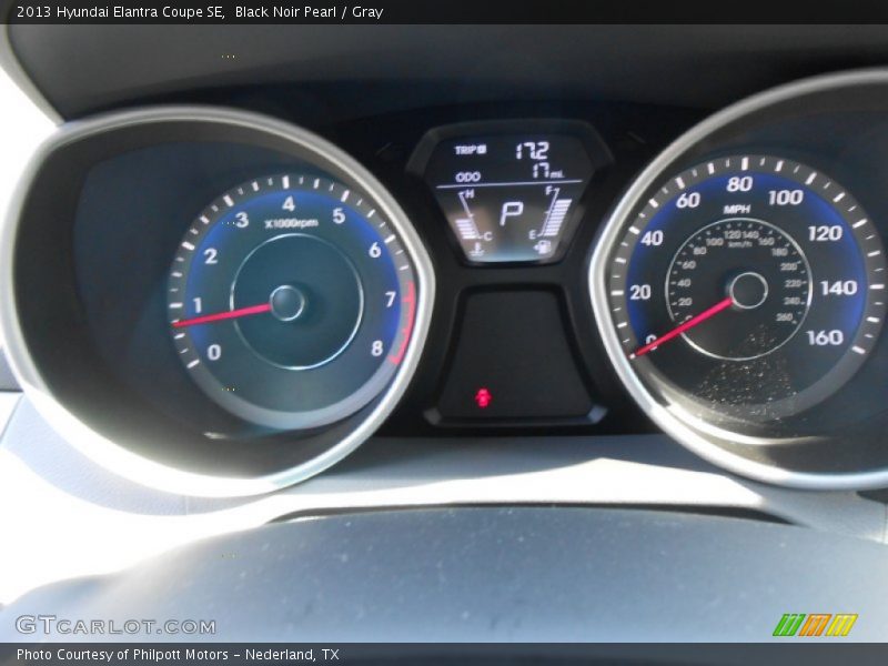 Black Noir Pearl / Gray 2013 Hyundai Elantra Coupe SE