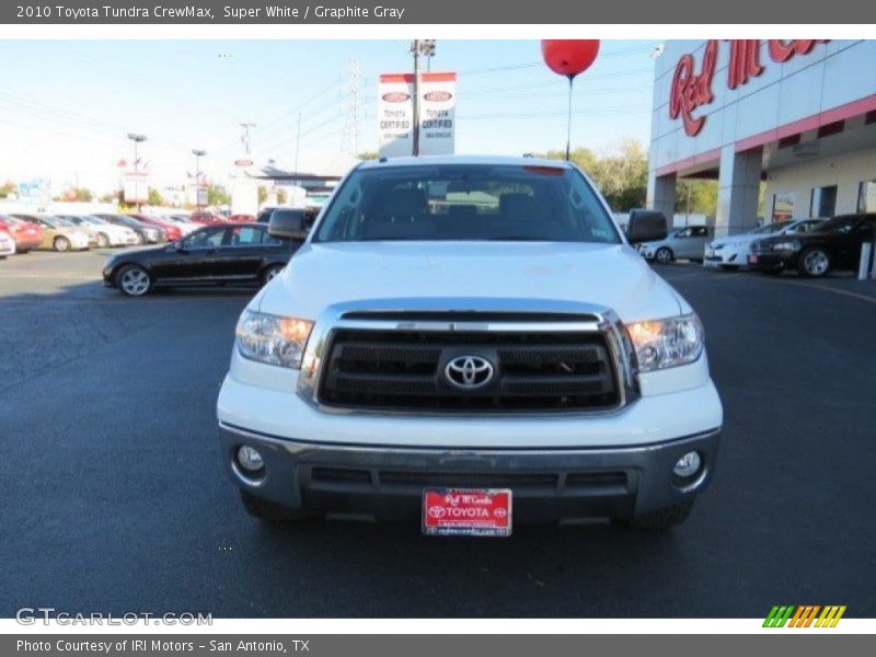 Super White / Graphite Gray 2010 Toyota Tundra CrewMax