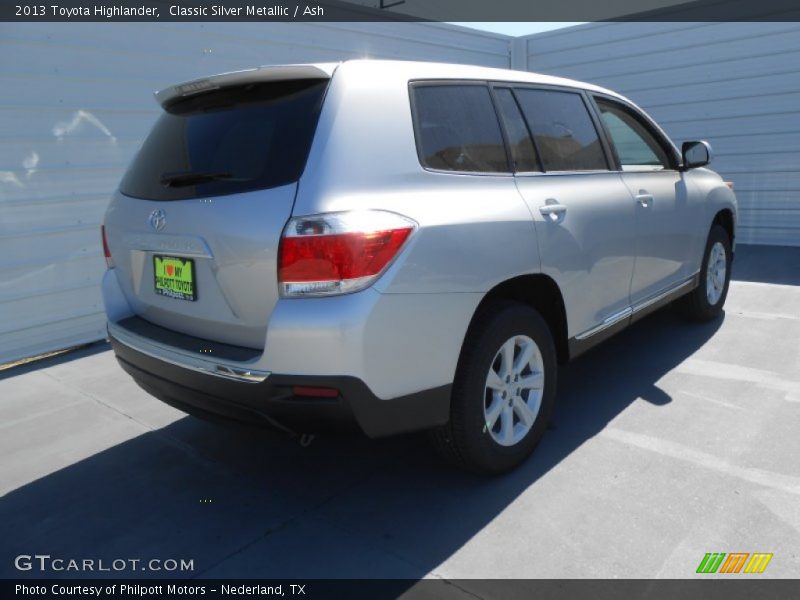 Classic Silver Metallic / Ash 2013 Toyota Highlander