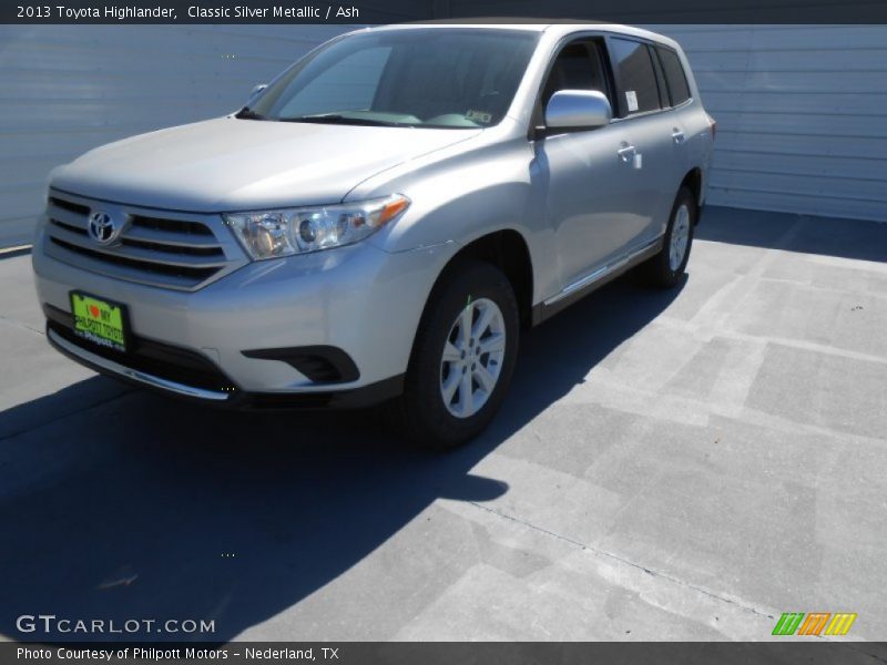 Classic Silver Metallic / Ash 2013 Toyota Highlander