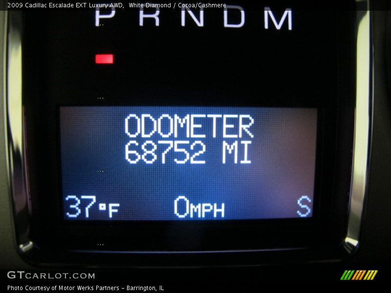 White Diamond / Cocoa/Cashmere 2009 Cadillac Escalade EXT Luxury AWD