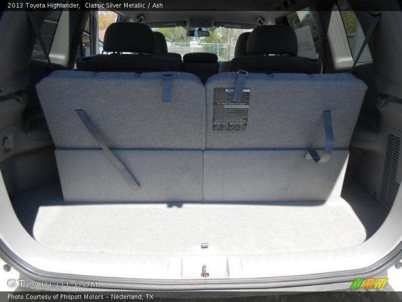 Classic Silver Metallic / Ash 2013 Toyota Highlander