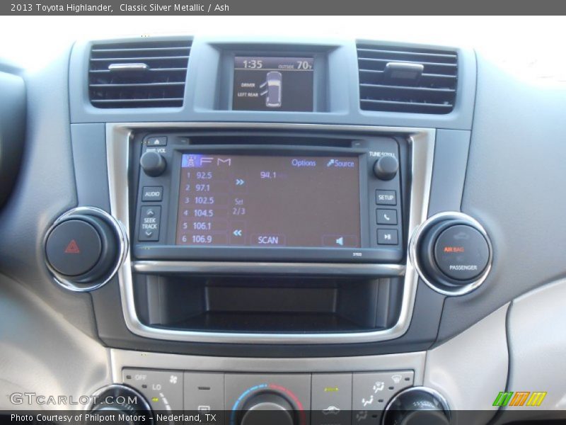 Classic Silver Metallic / Ash 2013 Toyota Highlander