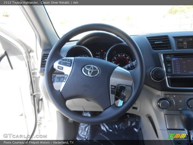 Classic Silver Metallic / Ash 2013 Toyota Highlander