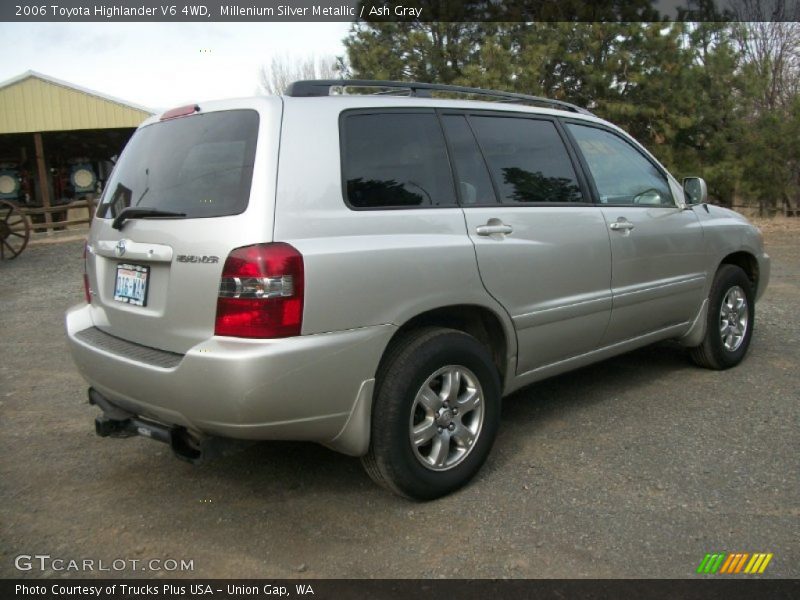 Millenium Silver Metallic / Ash Gray 2006 Toyota Highlander V6 4WD