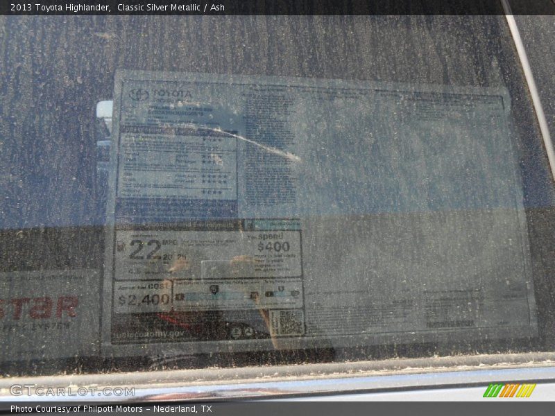 Classic Silver Metallic / Ash 2013 Toyota Highlander
