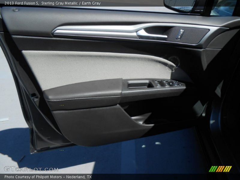 Sterling Gray Metallic / Earth Gray 2013 Ford Fusion S
