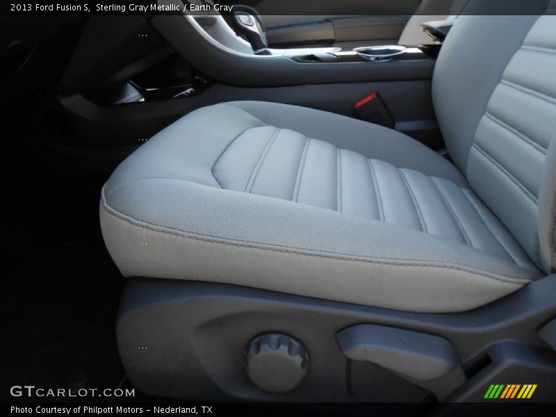 Sterling Gray Metallic / Earth Gray 2013 Ford Fusion S