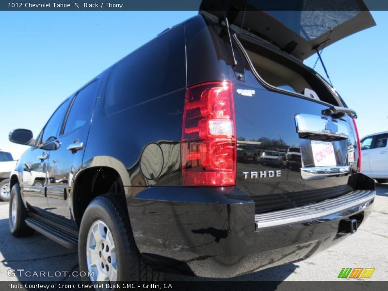 Black / Ebony 2012 Chevrolet Tahoe LS