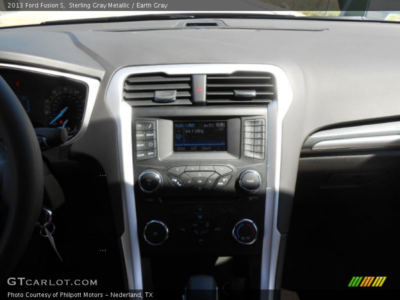 Sterling Gray Metallic / Earth Gray 2013 Ford Fusion S