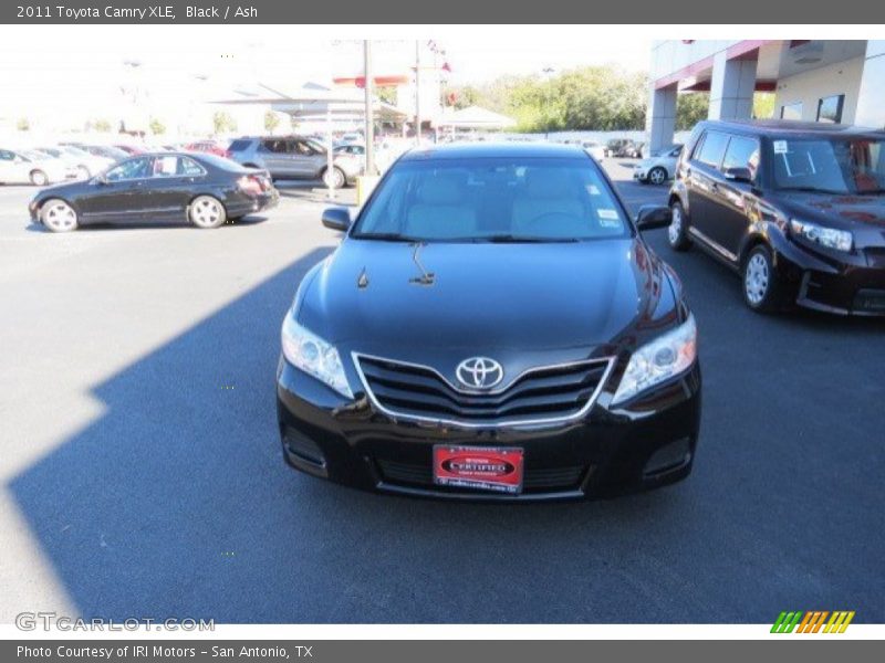 Black / Ash 2011 Toyota Camry XLE