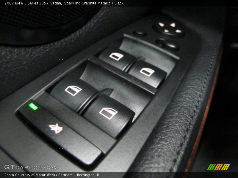 Controls of 2007 3 Series 335xi Sedan