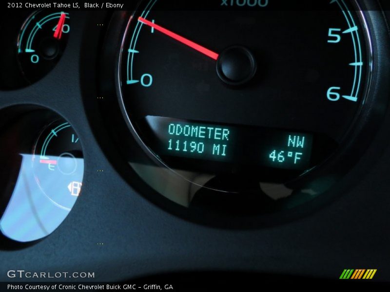 Black / Ebony 2012 Chevrolet Tahoe LS