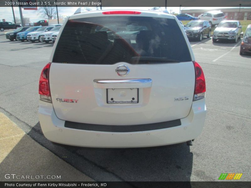 Nordic White Pearl / Beige 2009 Nissan Quest 3.5 S