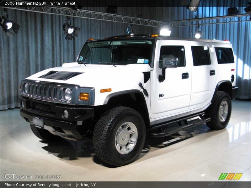 White / Wheat 2006 Hummer H2 SUV