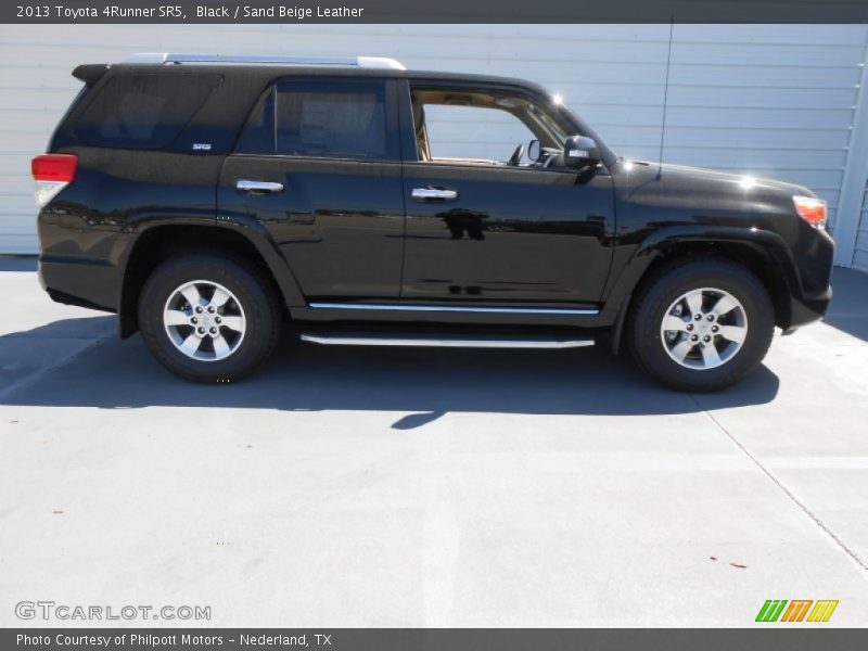 Black / Sand Beige Leather 2013 Toyota 4Runner SR5