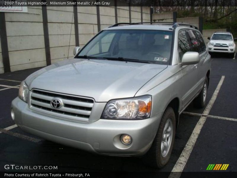 Millenium Silver Metallic / Ash Gray 2007 Toyota Highlander