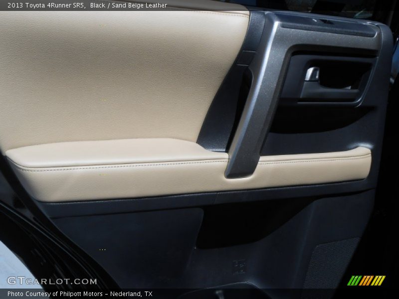 Black / Sand Beige Leather 2013 Toyota 4Runner SR5