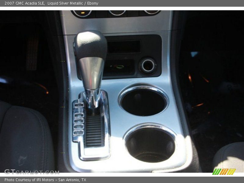 Liquid Silver Metallic / Ebony 2007 GMC Acadia SLE