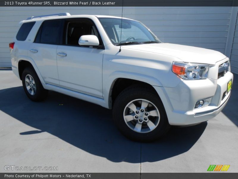 Blizzard White Pearl / Black Leather 2013 Toyota 4Runner SR5
