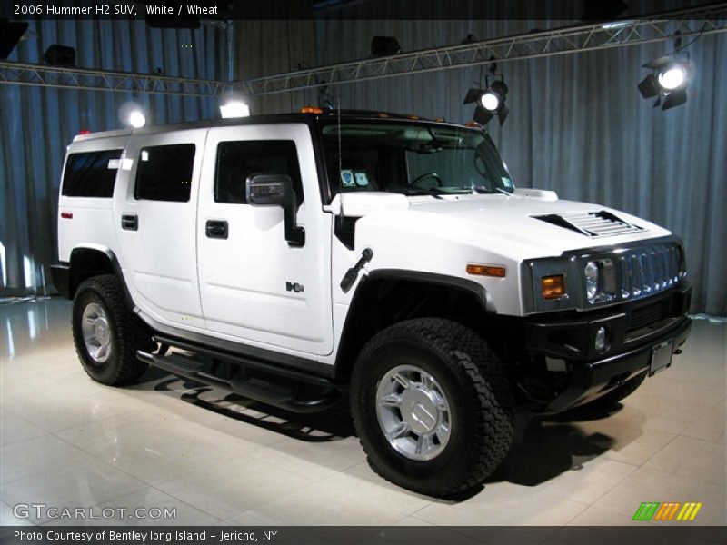 White / Wheat 2006 Hummer H2 SUV