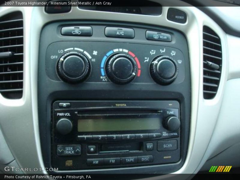 Millenium Silver Metallic / Ash Gray 2007 Toyota Highlander