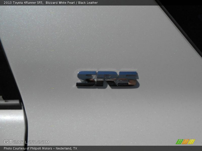 Blizzard White Pearl / Black Leather 2013 Toyota 4Runner SR5