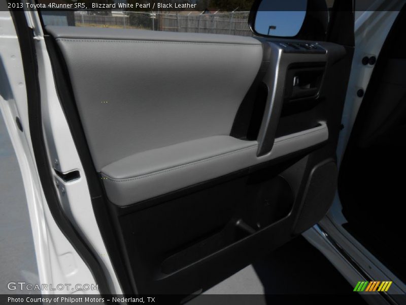 Blizzard White Pearl / Black Leather 2013 Toyota 4Runner SR5
