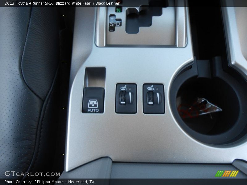 Blizzard White Pearl / Black Leather 2013 Toyota 4Runner SR5