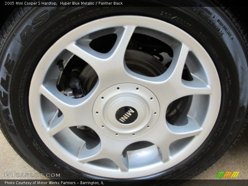 Hyper Blue Metallic / Panther Black 2005 Mini Cooper S Hardtop