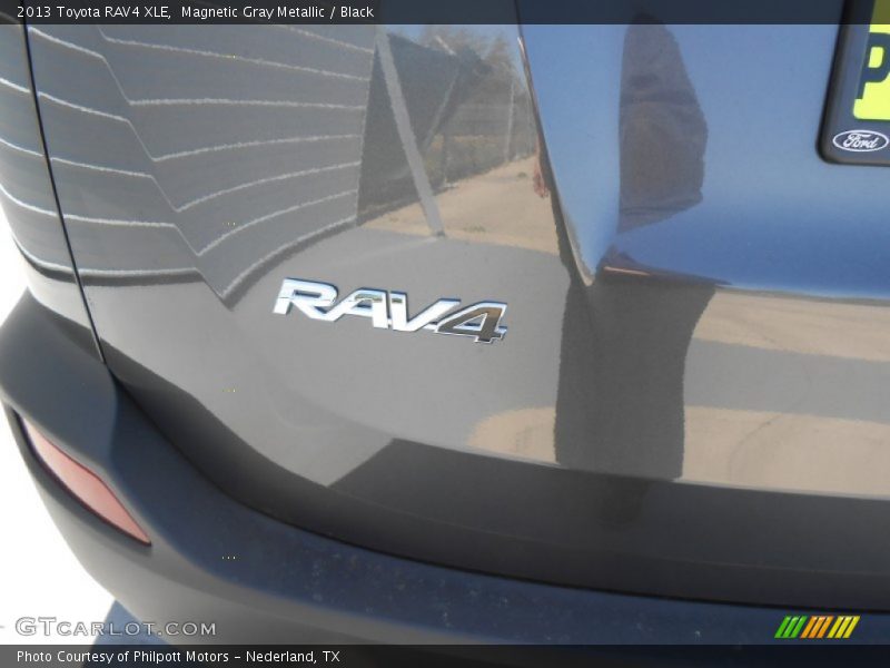 Magnetic Gray Metallic / Black 2013 Toyota RAV4 XLE