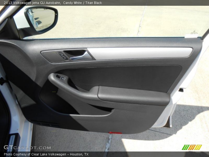 Candy White / Titan Black 2013 Volkswagen Jetta GLI Autobahn
