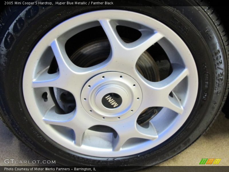 Hyper Blue Metallic / Panther Black 2005 Mini Cooper S Hardtop