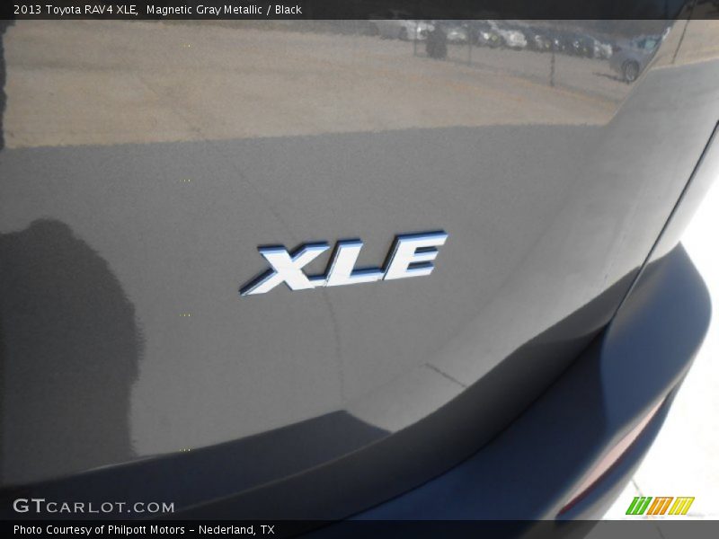 Magnetic Gray Metallic / Black 2013 Toyota RAV4 XLE