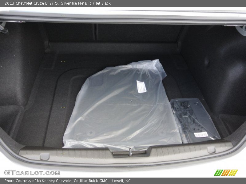 Silver Ice Metallic / Jet Black 2013 Chevrolet Cruze LTZ/RS