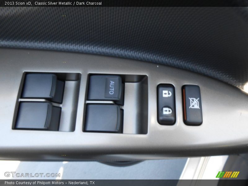 Classic Silver Metallic / Dark Charcoal 2013 Scion xD