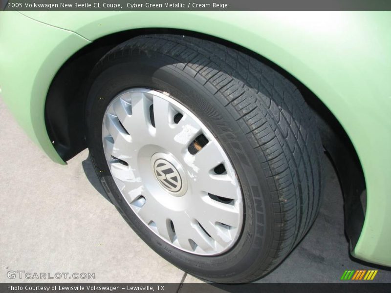 Cyber Green Metallic / Cream Beige 2005 Volkswagen New Beetle GL Coupe