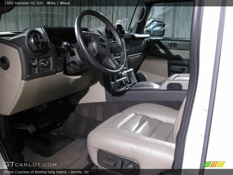 White / Wheat 2006 Hummer H2 SUV