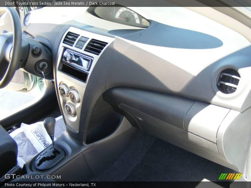 Jade Sea Metallic / Dark Charcoal 2007 Toyota Yaris Sedan