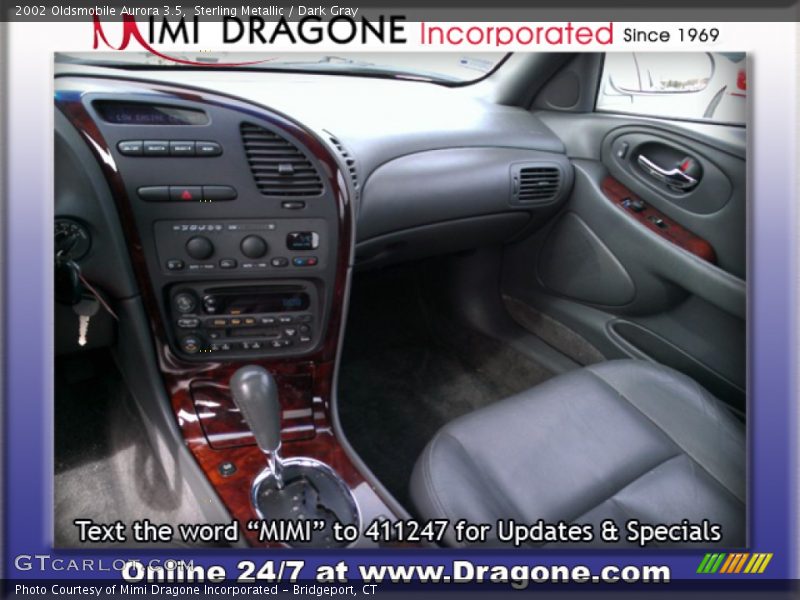 Sterling Metallic / Dark Gray 2002 Oldsmobile Aurora 3.5