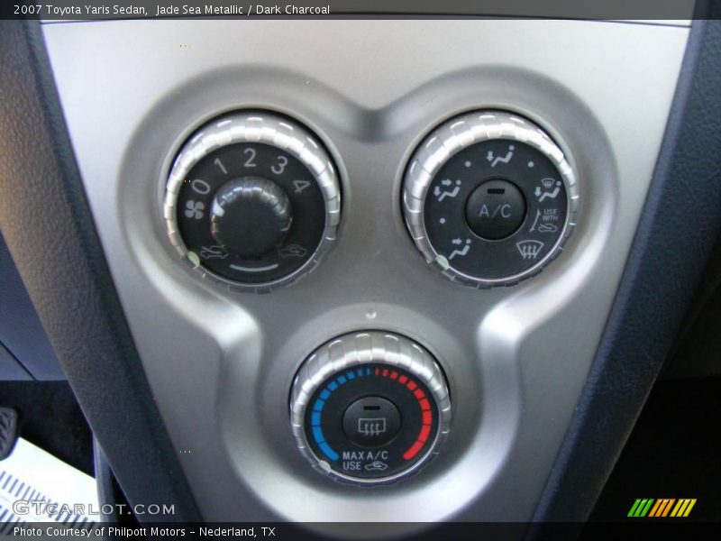 Jade Sea Metallic / Dark Charcoal 2007 Toyota Yaris Sedan