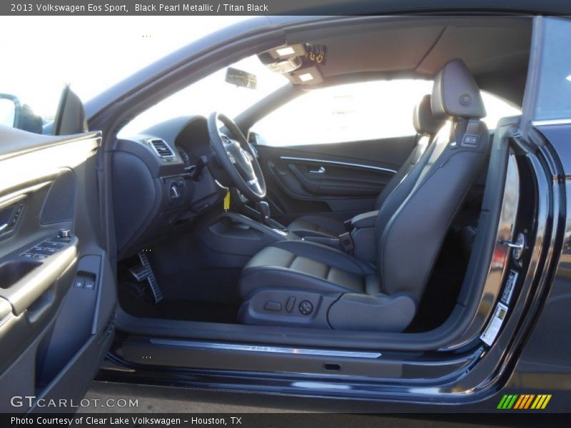 Black Pearl Metallic / Titan Black 2013 Volkswagen Eos Sport