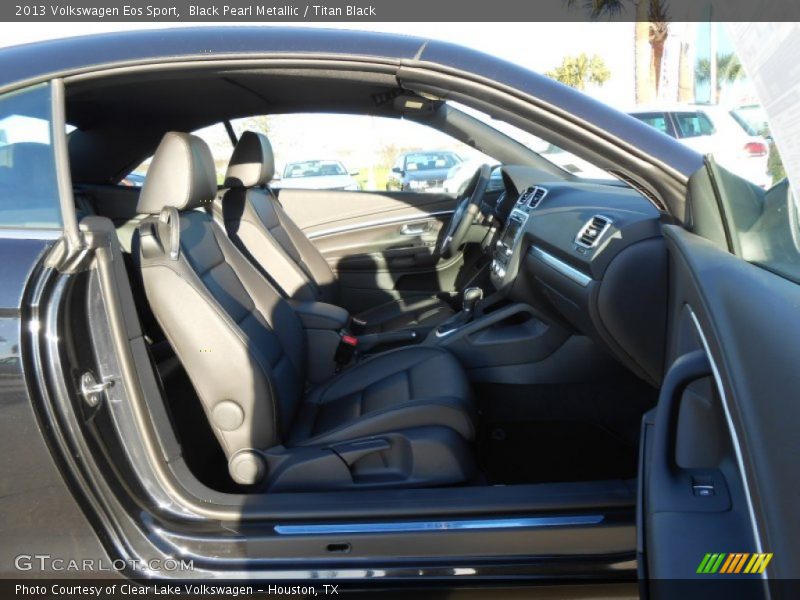 Black Pearl Metallic / Titan Black 2013 Volkswagen Eos Sport
