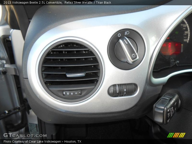 Reflex Silver Metallic / Titan Black 2013 Volkswagen Beetle 2.5L Convertible